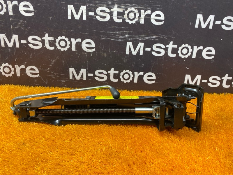 домкрат, 3000 рублей, Красноярск