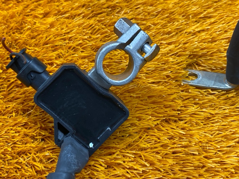 Клемма аккумулятора минус, 2000 рублей, Красноярск