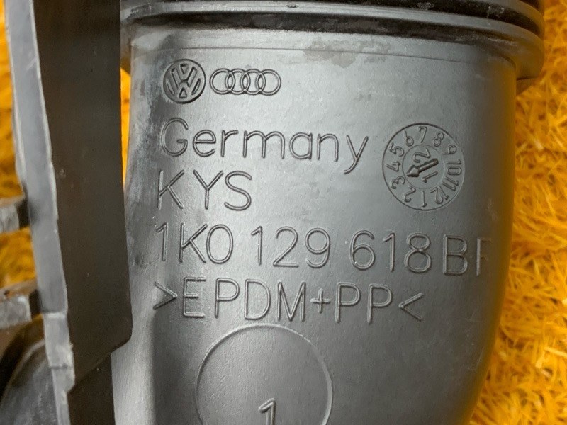 патрубок воздушного фильтра, 2500 рублей, Красноярск