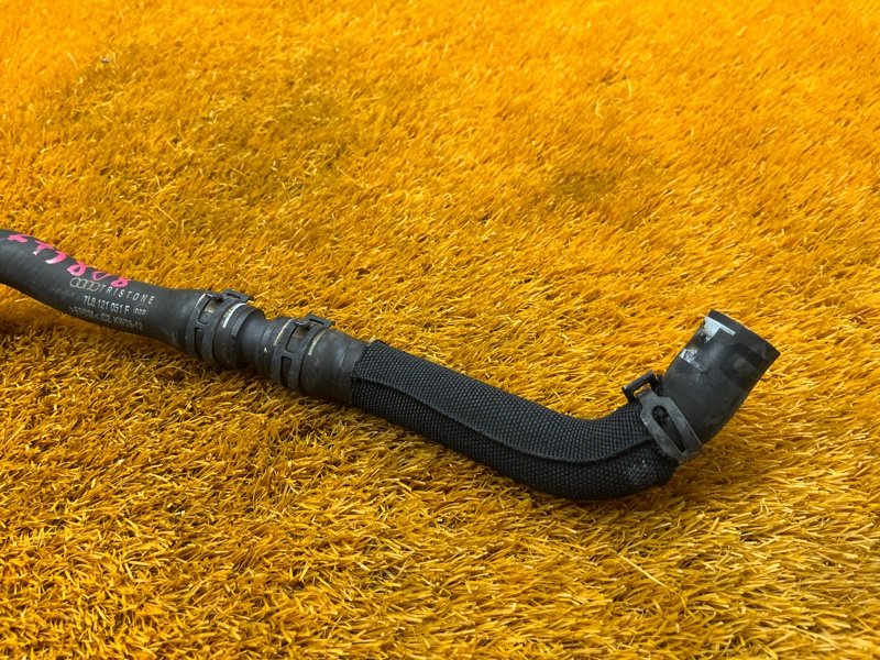 Патрубок системы охлаждения, 1000 рублей, Красноярск