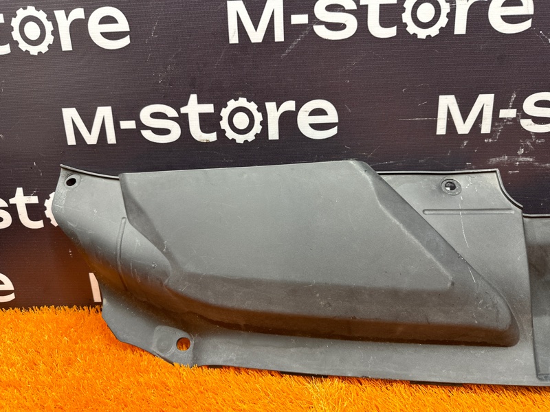 Накладка замка капота, 700 рублей, Красноярск