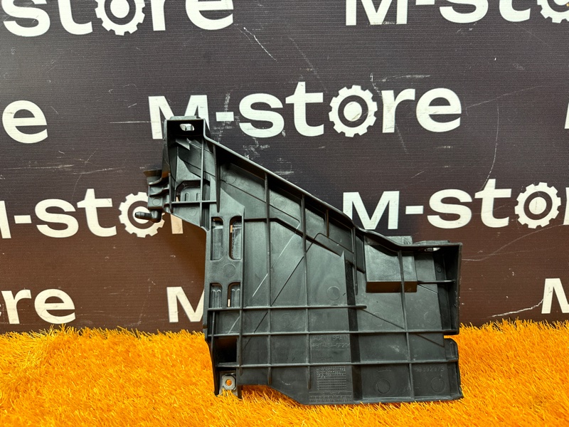 кронштейн фары, 2000 рублей, Красноярск