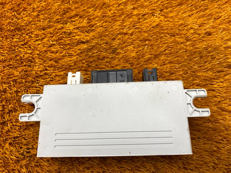 блок управления подогревом сидений, 500 рублей, Красноярск