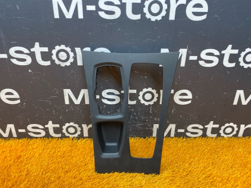 Накладка центральной консоли, 500 рублей, Красноярск