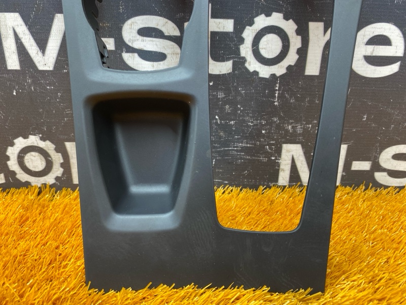 Накладка центральной консоли, 500 рублей, Красноярск