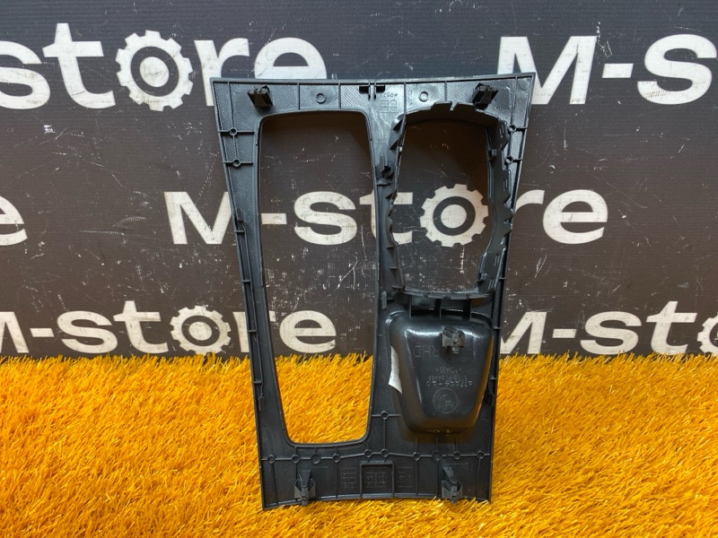 Накладка центральной консоли, 500 рублей, Красноярск