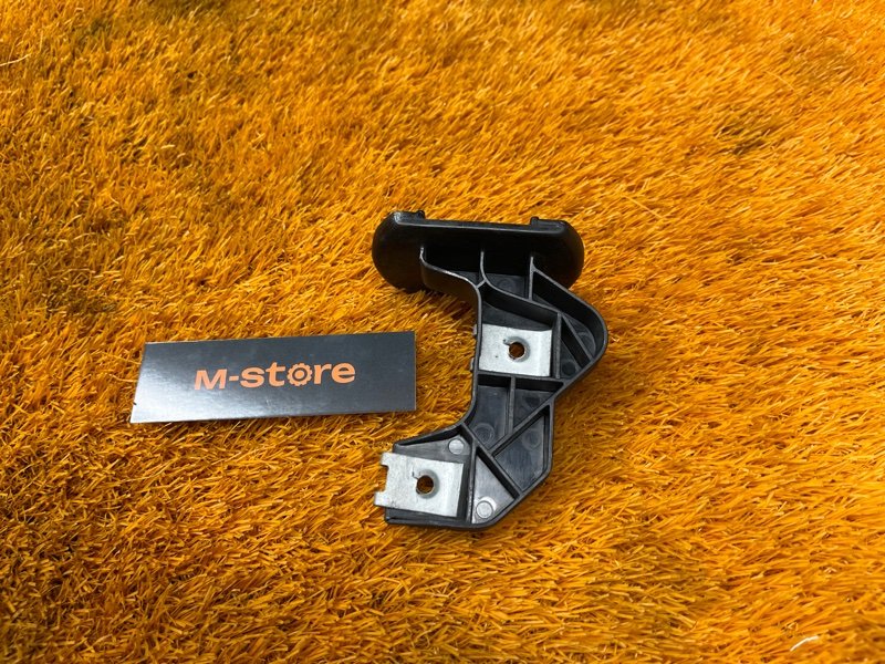 крепление бампера, 700 рублей, Красноярск