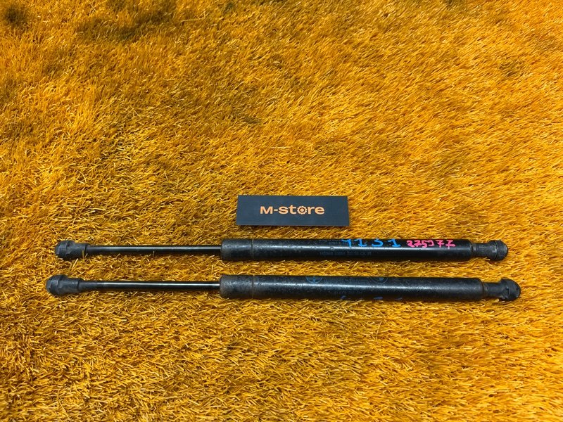 амортизатор багажника, 1000 рублей, Красноярск