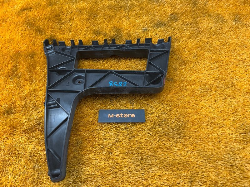 крепление бампера, 300 рублей, Красноярск