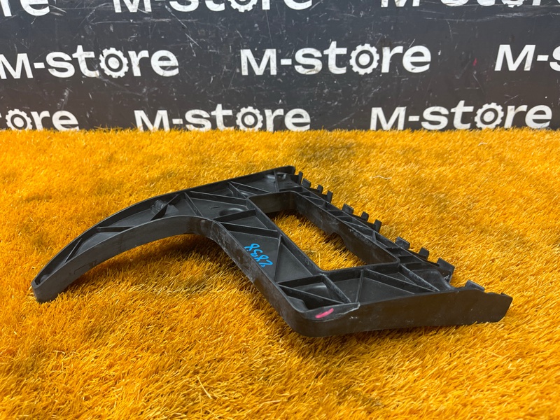 крепление бампера, 300 рублей, Красноярск