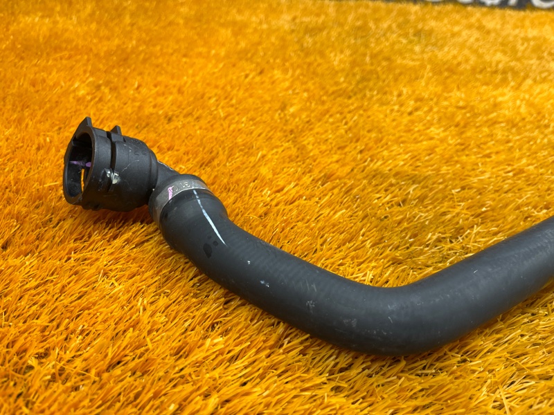 Патрубок системы охлаждения, 1000 рублей, Красноярск