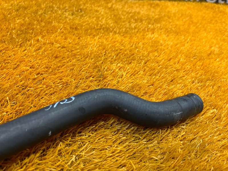 Патрубок системы охлаждения, 1000 рублей, Красноярск