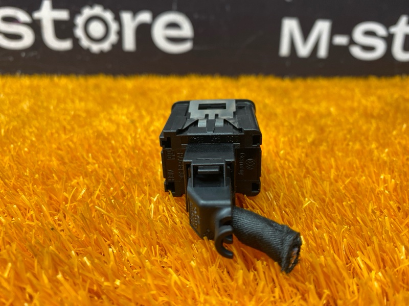 Кнопка освещения панели приборов, 250 рублей, Красноярск