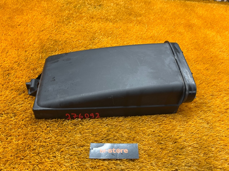 крышка салонного фильтра, 500 рублей, Красноярск