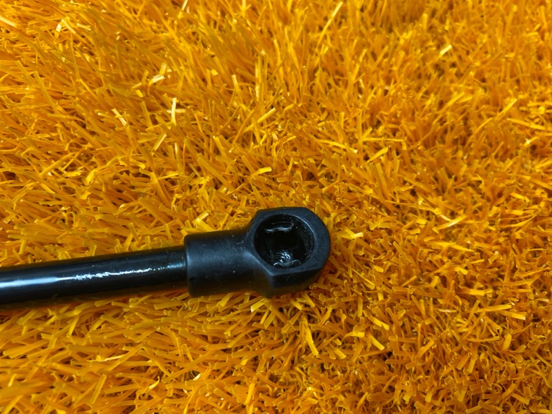 Амортизатор пола багажника, 1000 рублей, Красноярск