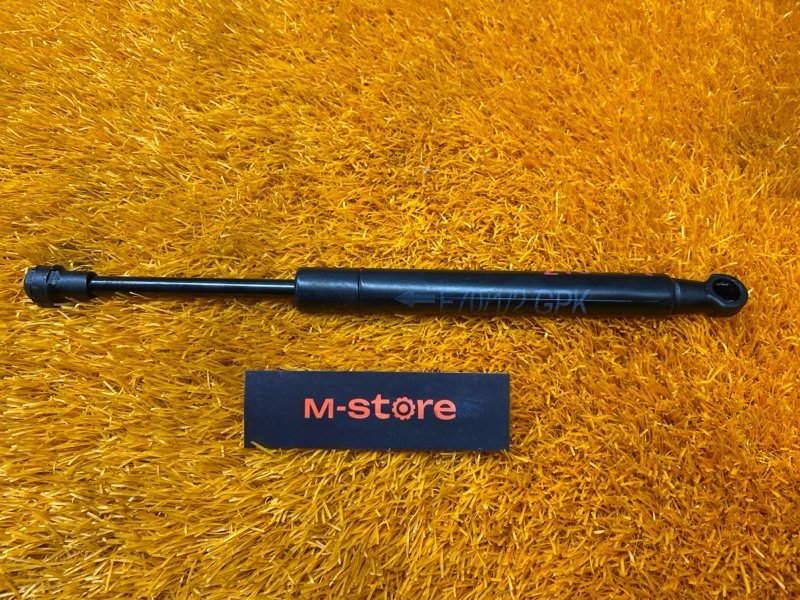 Амортизатор пола багажника, 1000 рублей, Красноярск