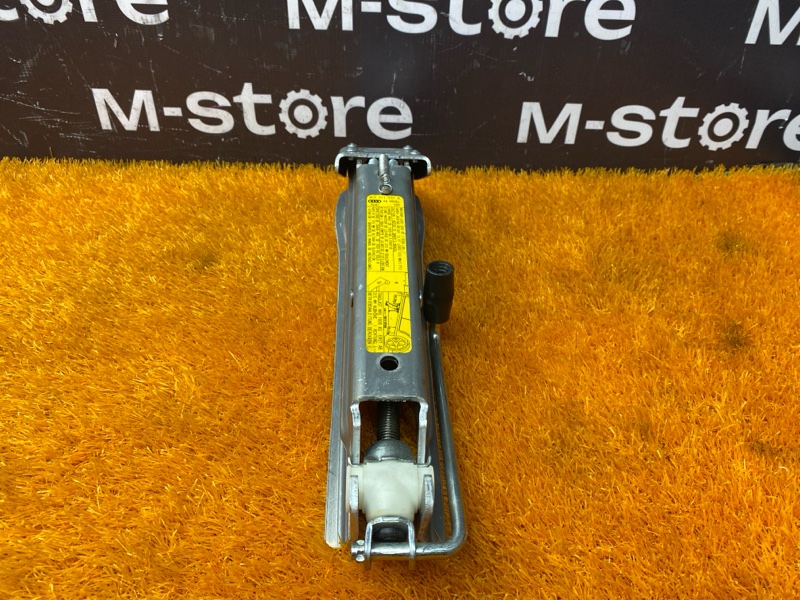 домкрат, 2000 рублей, Красноярск