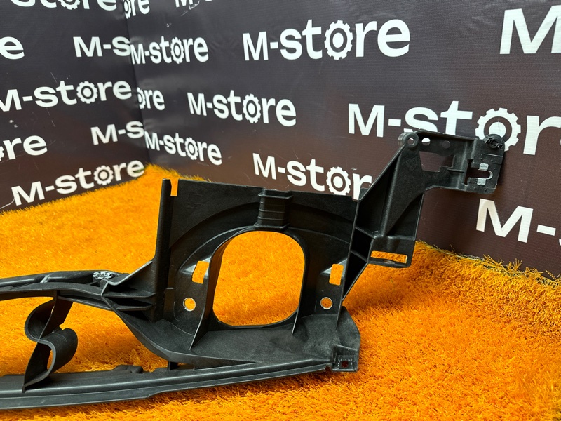 крепление крыла, 2000 рублей, Красноярск