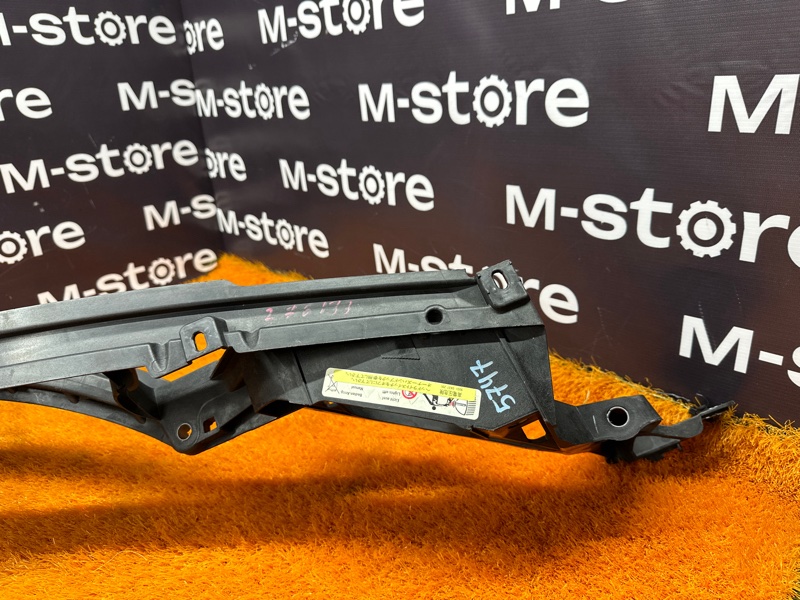 крепление крыла, 2000 рублей, Красноярск