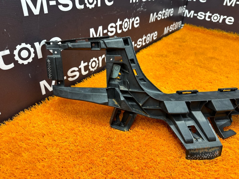 крепление бампера, 3000 рублей, Красноярск