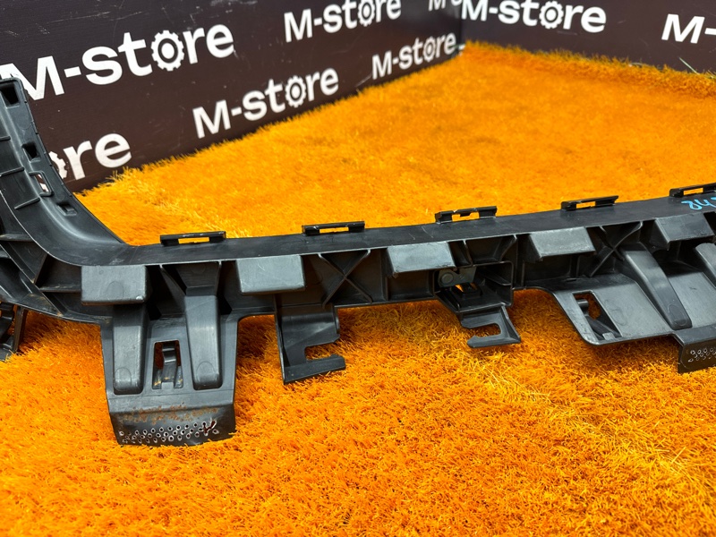 крепление бампера, 3000 рублей, Красноярск