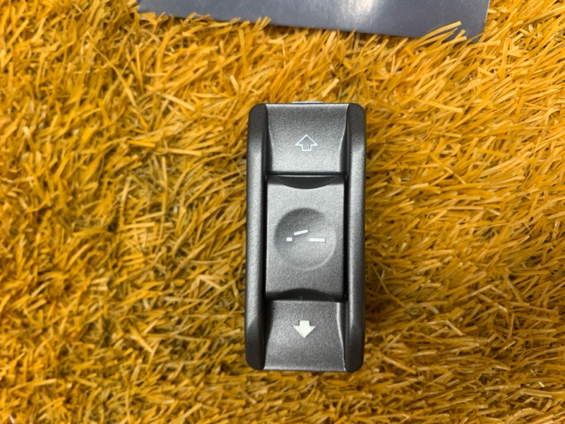 Кнопка люка, 300 рублей, Красноярск