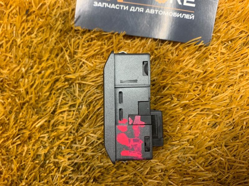 Кнопка люка, 300 рублей, Красноярск