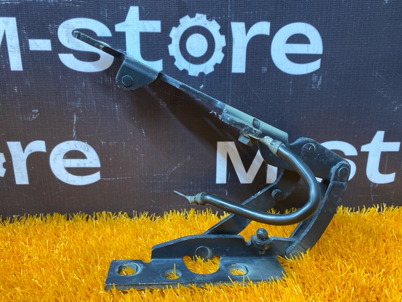 петля капота, 1600 рублей, Красноярск