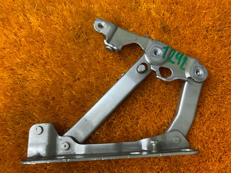 петля капота, 500 рублей, Красноярск