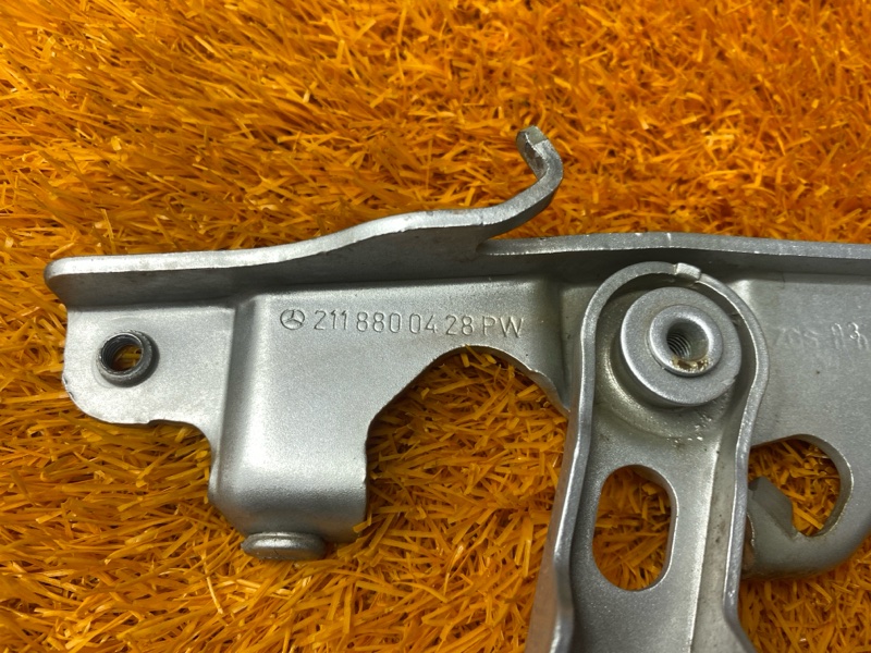 петля капота, 500 рублей, Красноярск