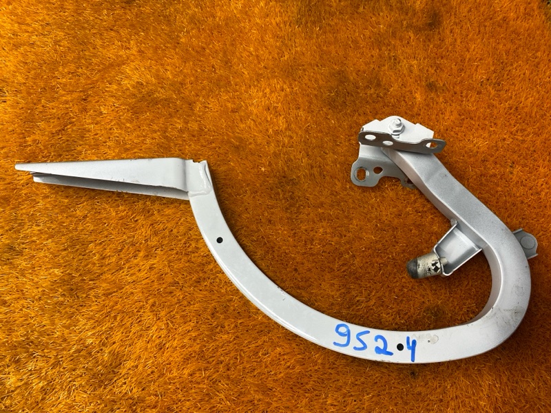 петля багажника, 2500 рублей, Красноярск