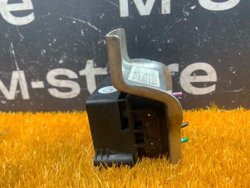 Блок клапанов пневмоподвески, 12000 рублей, Красноярск