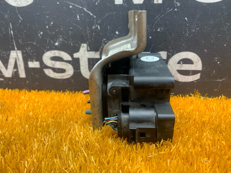 Блок клапанов пневмоподвески, 12000 рублей, Красноярск