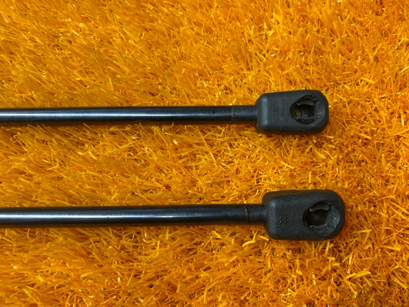 амортизатор багажника, 1500 рублей, Красноярск