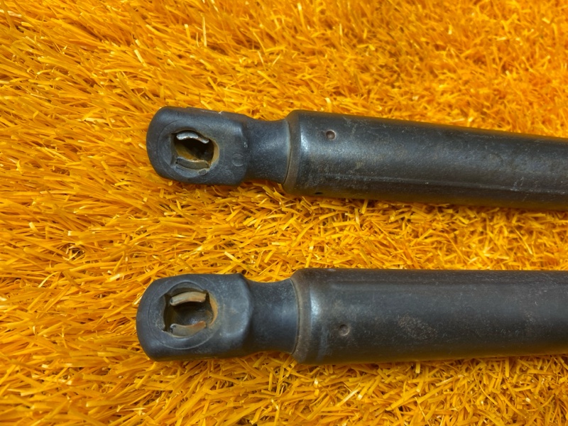 амортизатор багажника, 1500 рублей, Красноярск