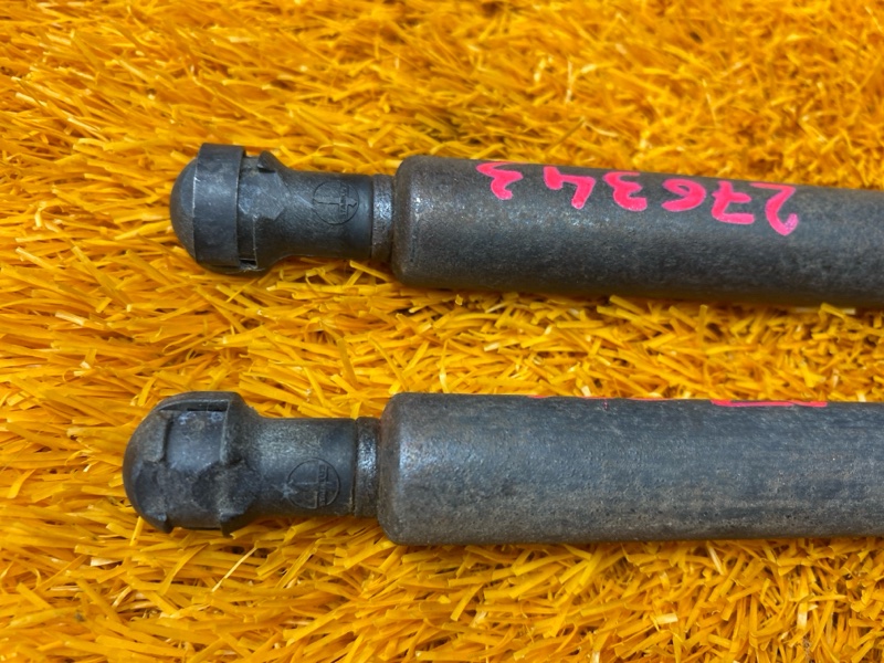 амортизатор багажника, 1000 рублей, Красноярск