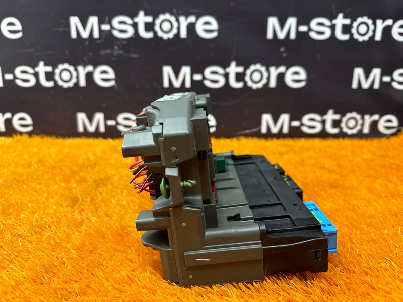 блок предохранителей, 2000 рублей, Красноярск