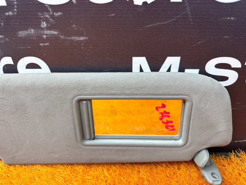 Козырек солнцезащитный, 1000 рублей, Красноярск