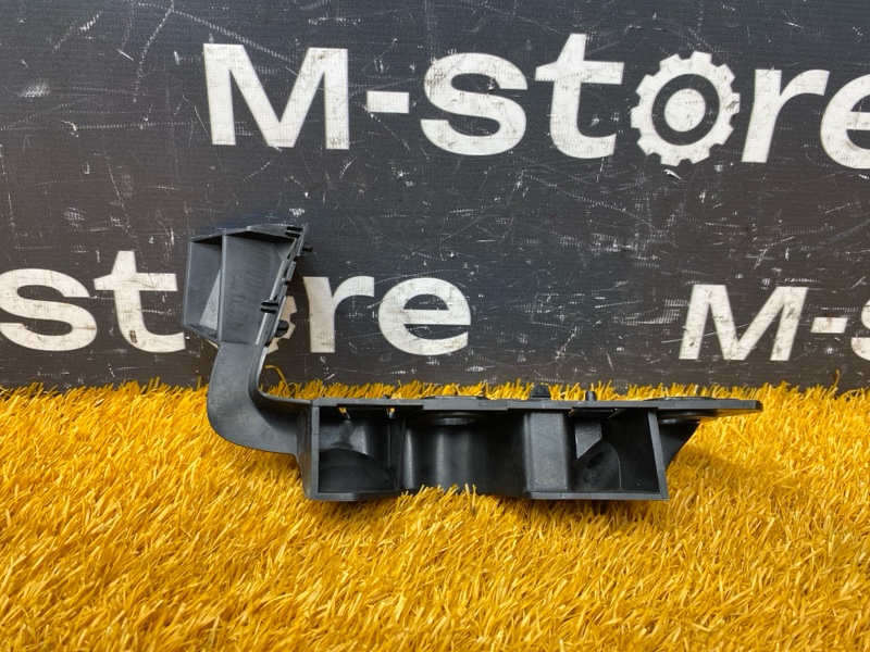 крепление бампера, 1500 рублей, Красноярск