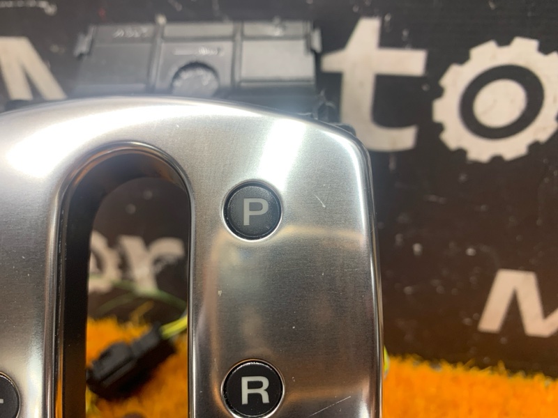 консоль селектора, 2000 рублей, Красноярск