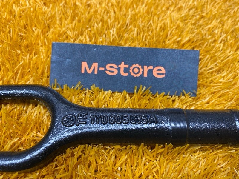 Крюк буксировочный, 1300 рублей, Красноярск