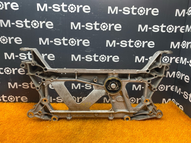 Балка поперечная (подрамник), 21000 рублей, Красноярск