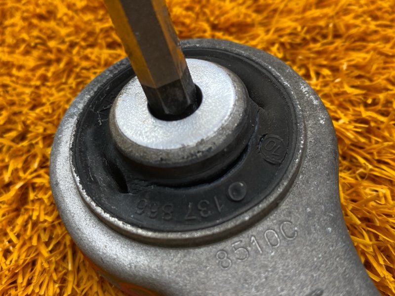 Рычаг подвески верхний, 1000 рублей, Красноярск