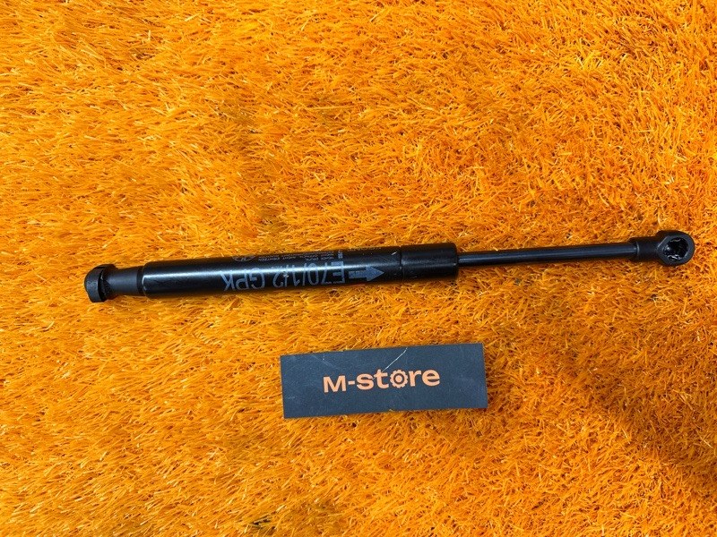 Амортизатор пола багажника, 1000 рублей, Красноярск