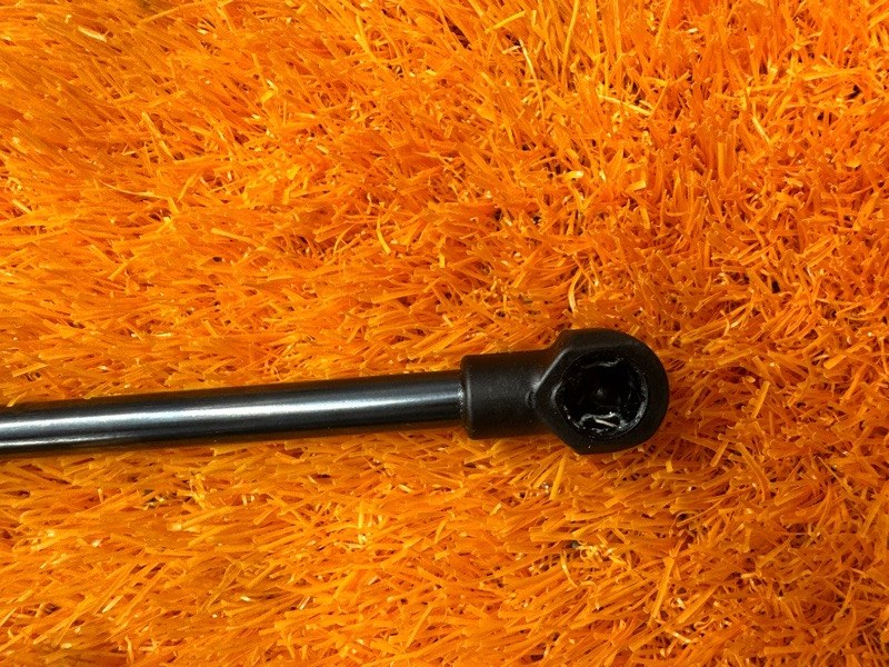 Амортизатор пола багажника, 1000 рублей, Красноярск