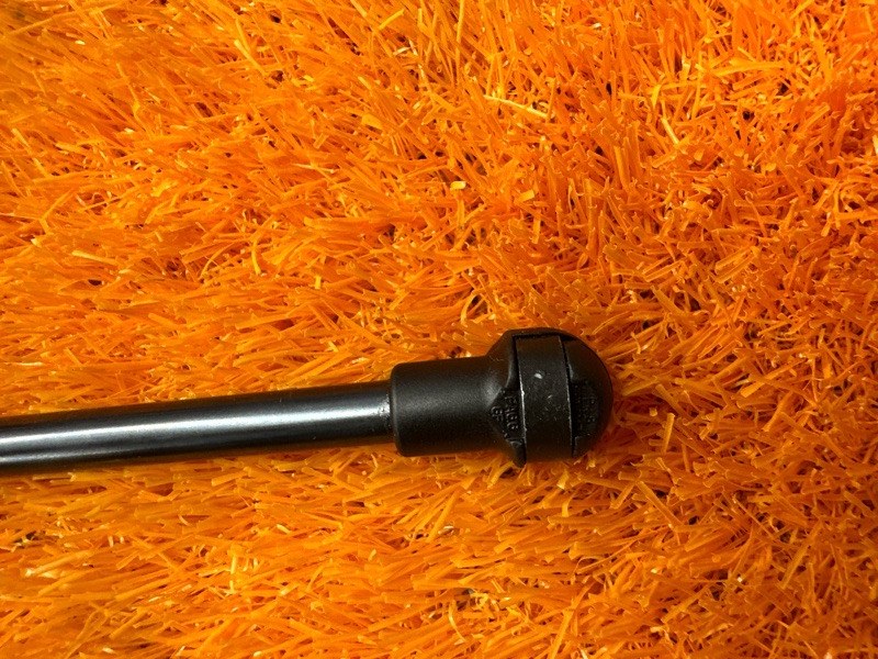 Амортизатор пола багажника, 1000 рублей, Красноярск