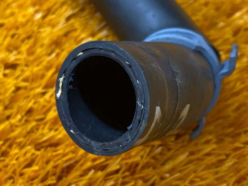 Патрубок системы охлаждения, 700 рублей, Красноярск