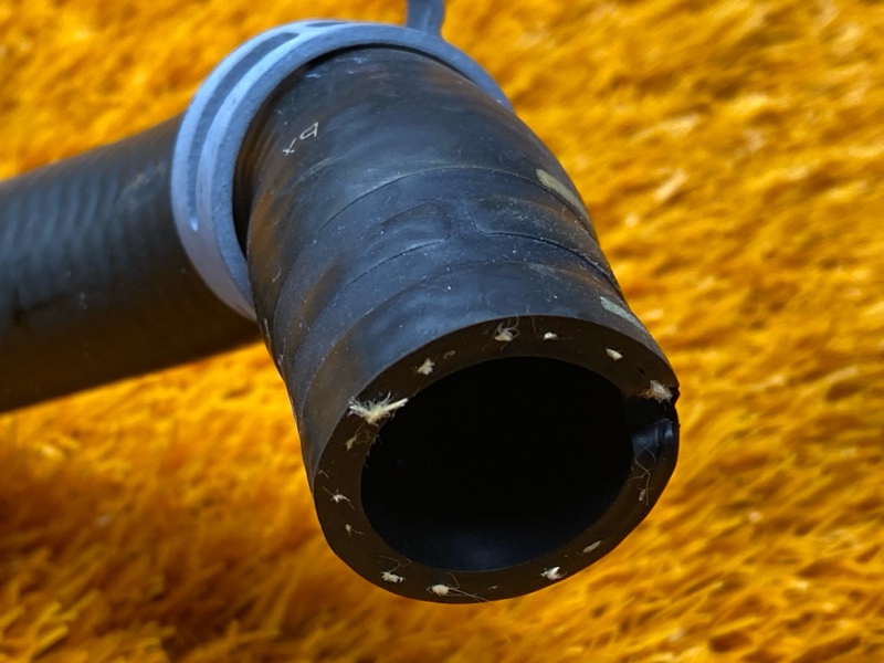 Патрубок системы охлаждения, 1000 рублей, Красноярск