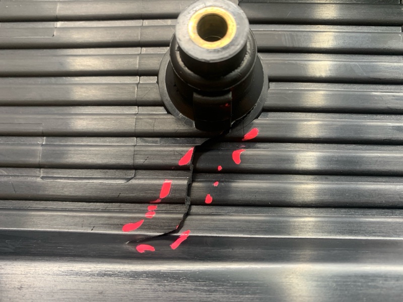 крышка двигателя, 200 рублей, Красноярск