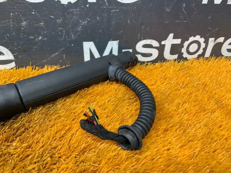 амортизатор багажника, 9000 рублей, Красноярск